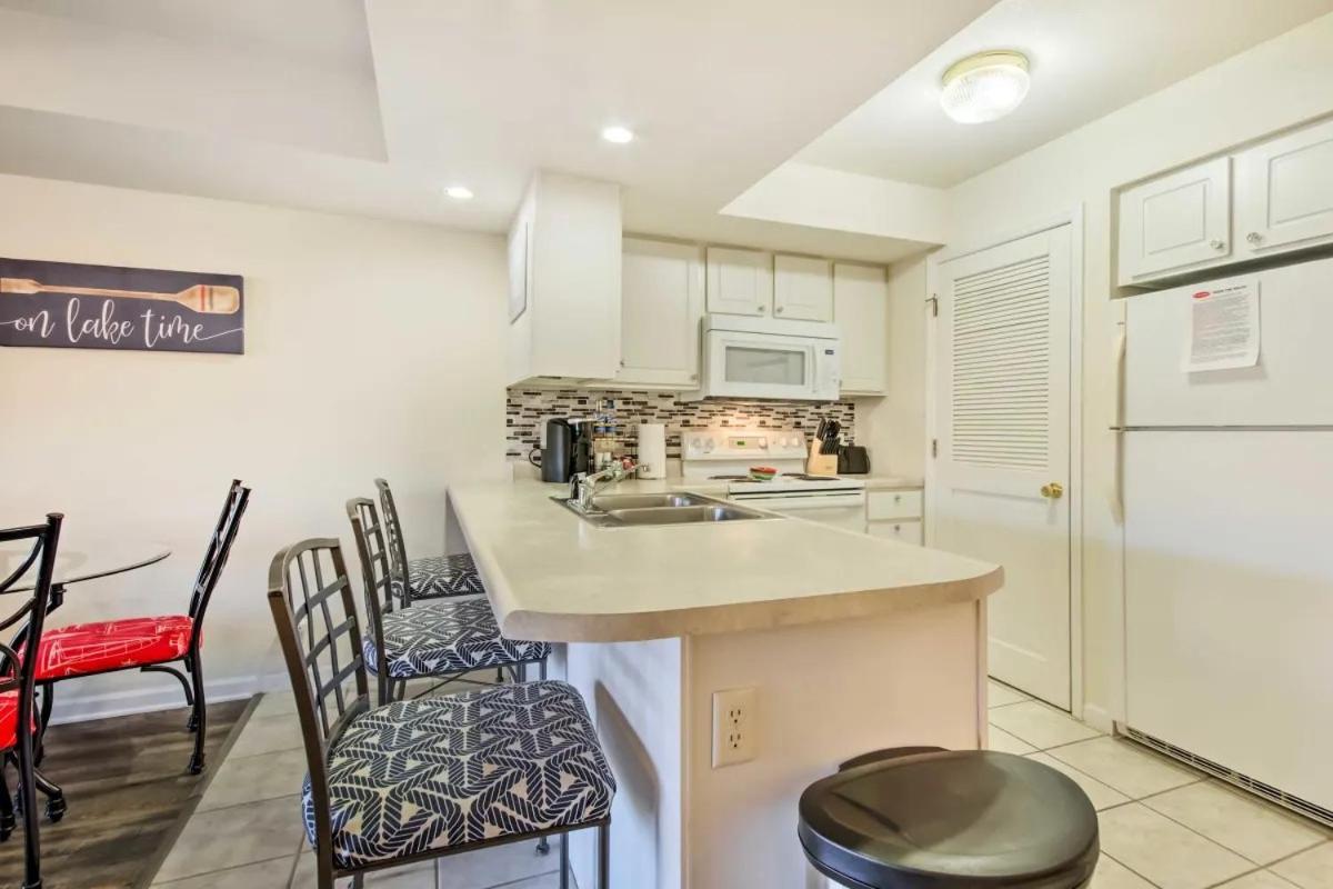 Waterfront Condo With Boat Slip! Лейк Озарк Екстериор снимка